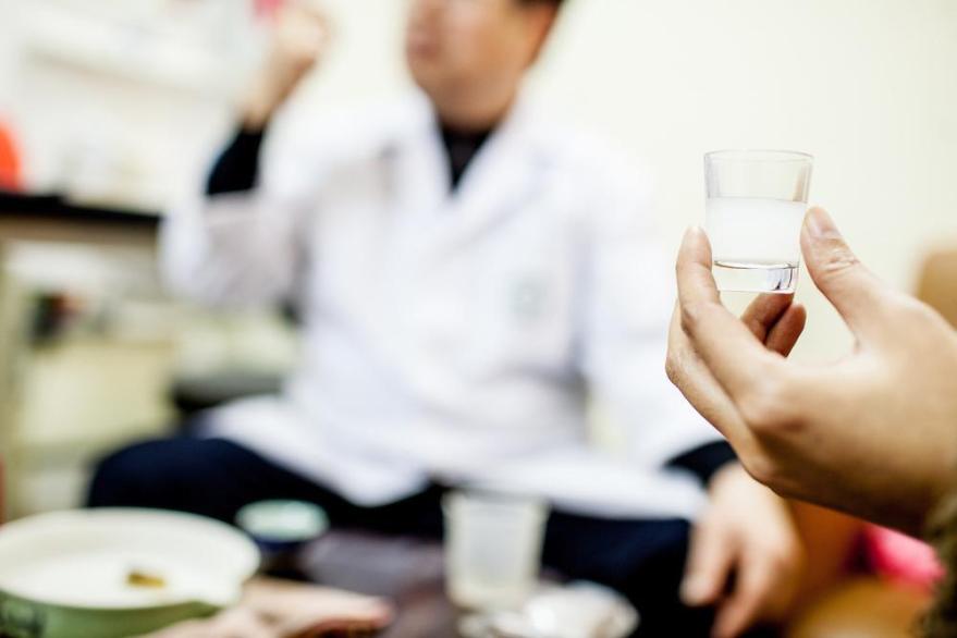 Rhino horn powder mixed in drink. (Photo: Justinmott.Photoshelter.com)
